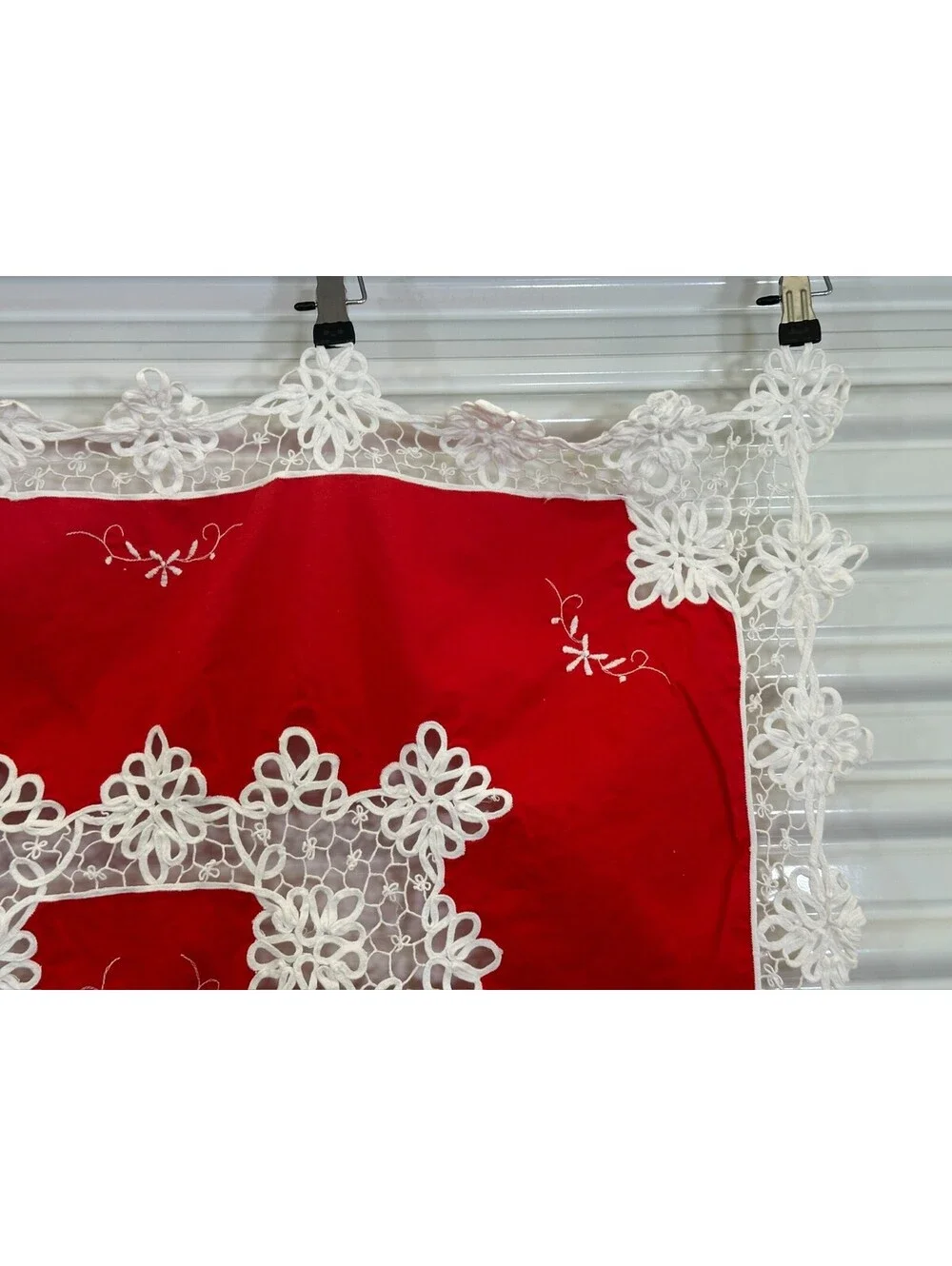 Vintage Cutwork Tablecloth Card Table Topper Floral Red White Embroidery Machine